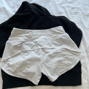 LuluLemon Speed Up short